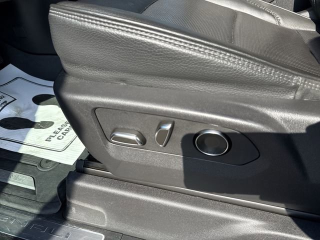 Used 2025 Titanium Rush Metallic GMC Denali image 18