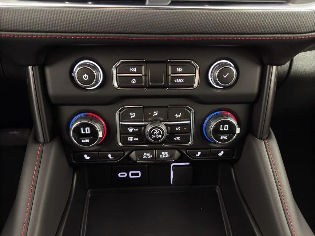 2024 Chevrolet Tahoe RST - Photo 24