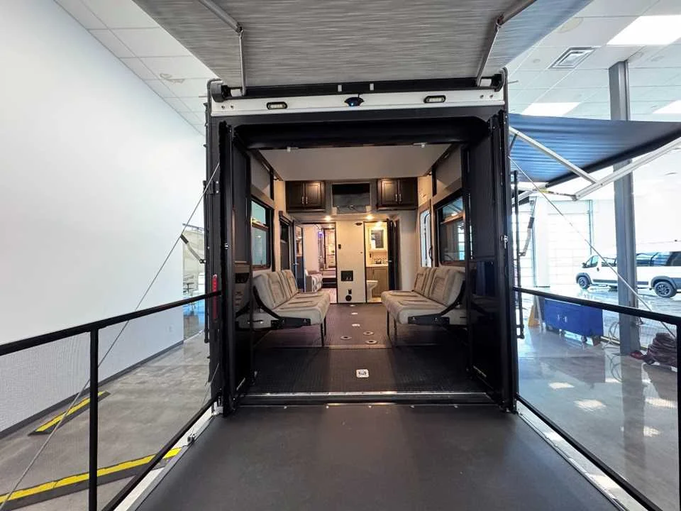 Used 2024 WHITE JAYCO  image 8