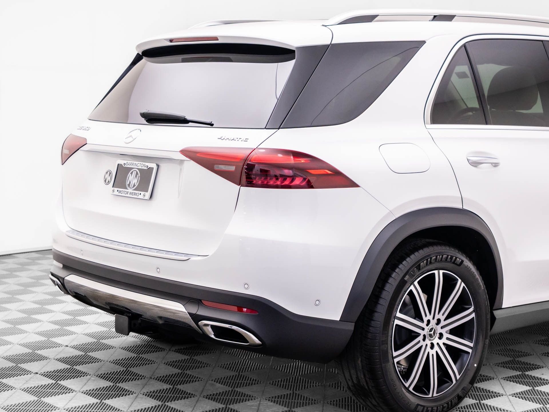 New 2026 Polar White Mercedes-Benz GLE 350 image 38