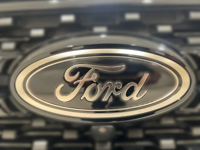 New 2026 Marsh Gray Ford Lariat® image 27