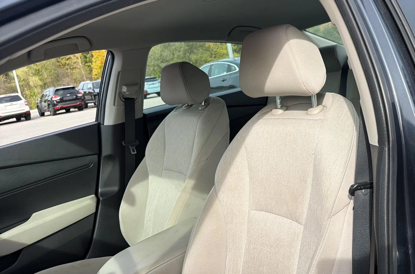 Used 2024 Meteorite Gray Metallic Honda LX image 16