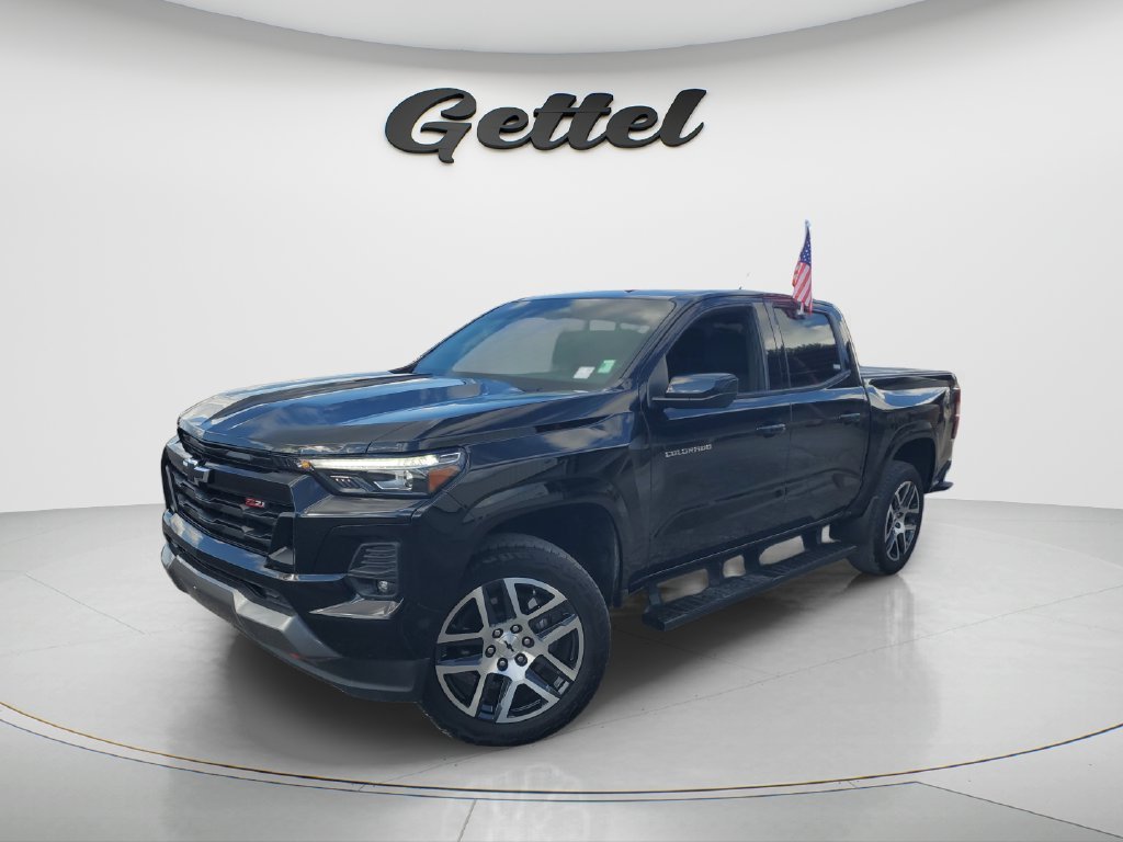 Used 2023 Black Chevrolet Z71 image 1