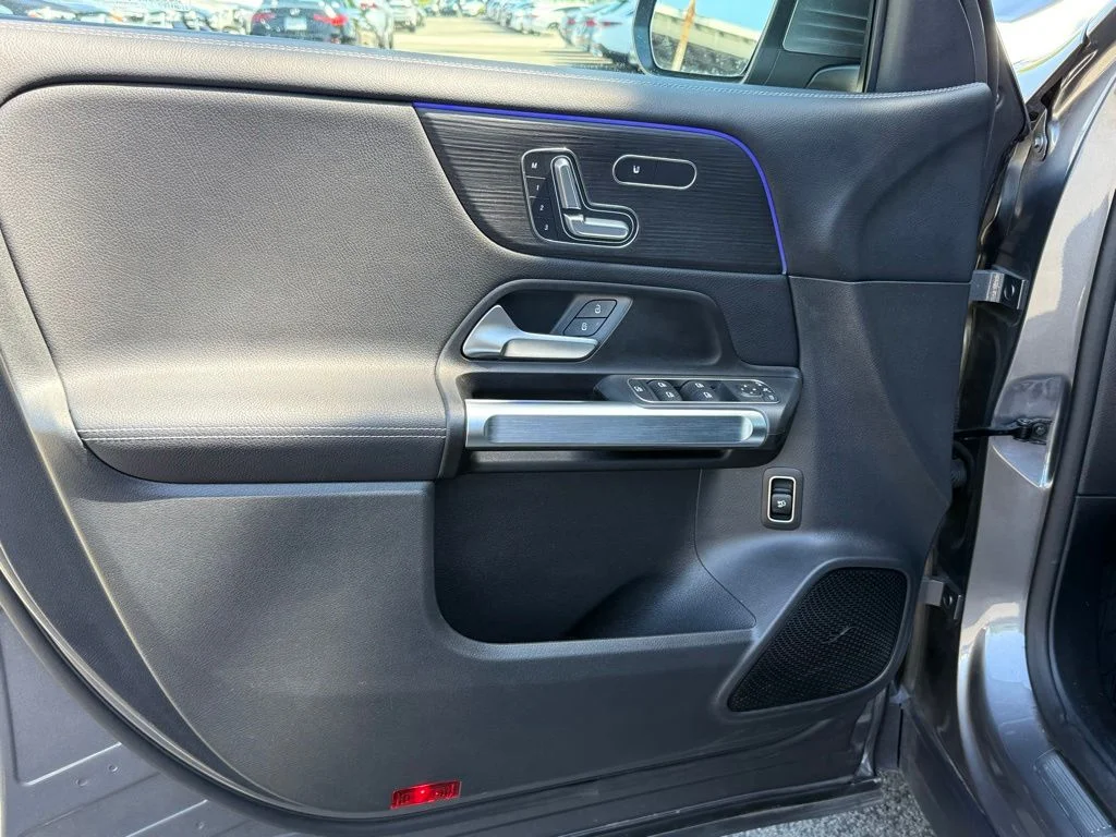 Used 2026 Gray Mercedes-Benz GLB 250 image 20