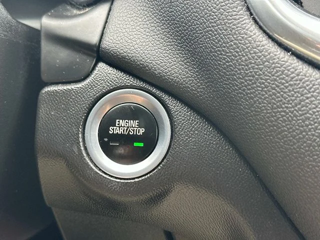 Used 2020 Gray Chevrolet LT image 26