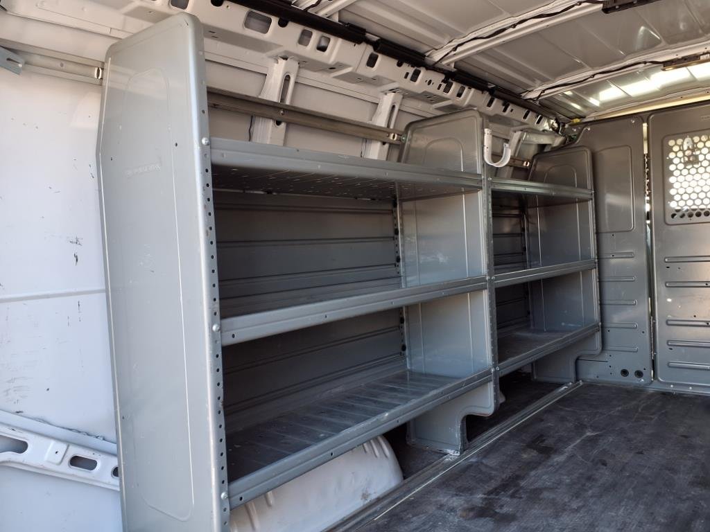 Used 2021 Summit White Chevrolet WT image 6
