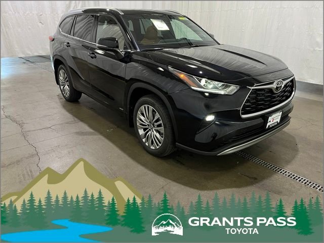 2026 Toyota Highlander Platinum