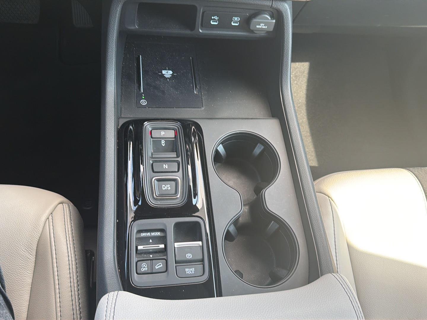 Used 2026 Obsidian Blue Pearl Honda RTL image 20