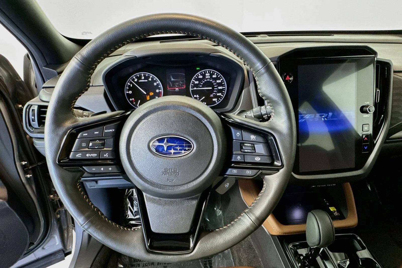 Used 2026 River Rock Pearl Subaru Touring image 11