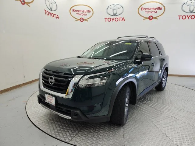 Used 2024 Black Nissan SL image 2