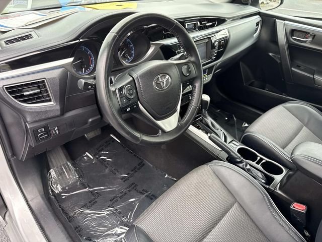 Used 2015 Classic Silver Metallic Toyota S Plus image 21