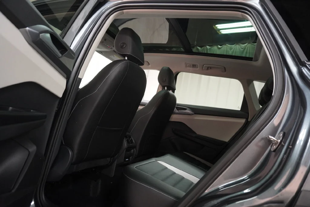 New 2027 Gray Volkswagen 1.5T SEL image 23