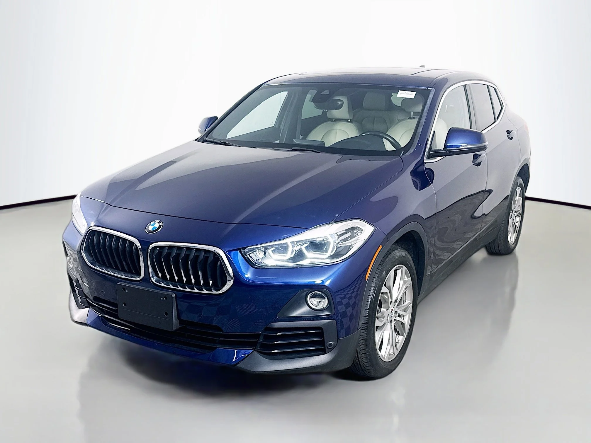 Used 2020 Mediterranean Blue Metallic BMW xDrive28i image 3