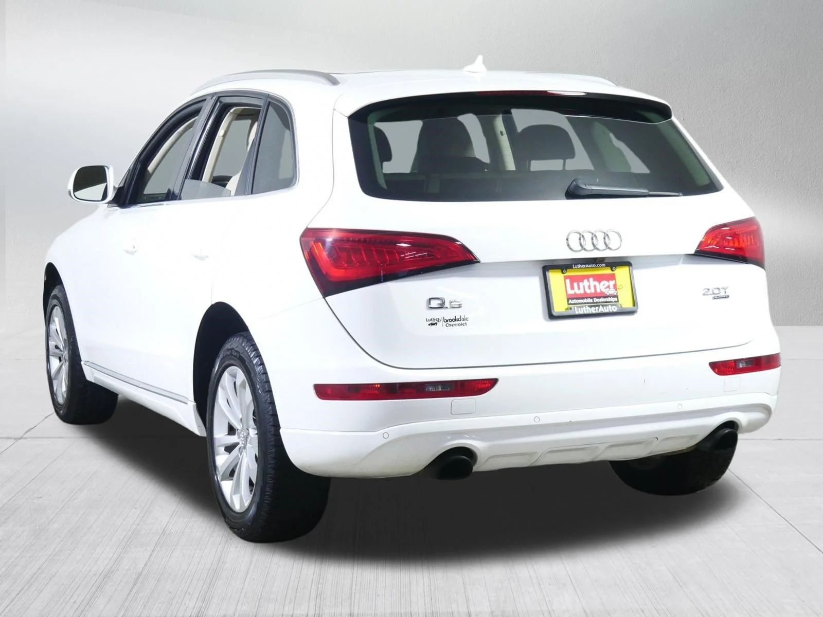 Used 2014 Ibis White Audi Premium Plus image 5