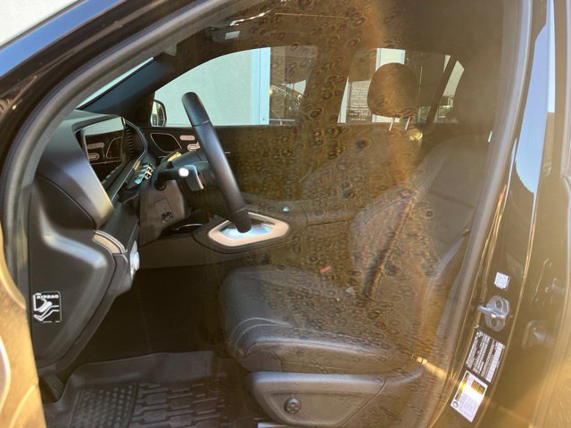 Used 2025 Obsidian Black Metallic Mercedes-Benz GLE 450 image 9