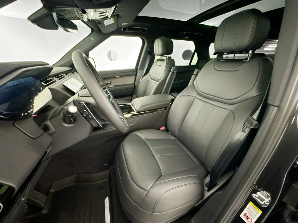 New 2026 Carpathian Grey Land Rover SE image 20