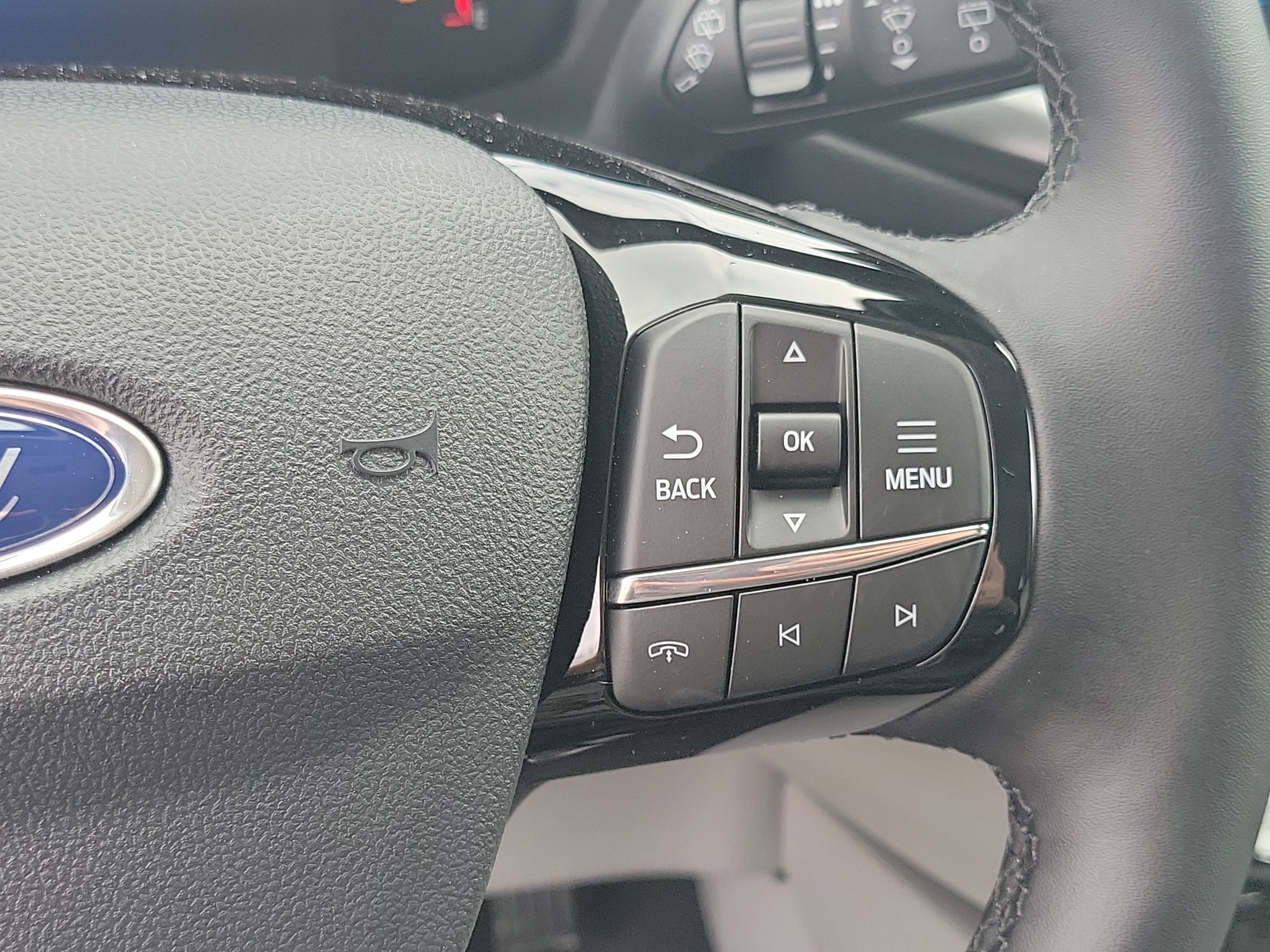New 2026 Oxford White Ford Active® image 19