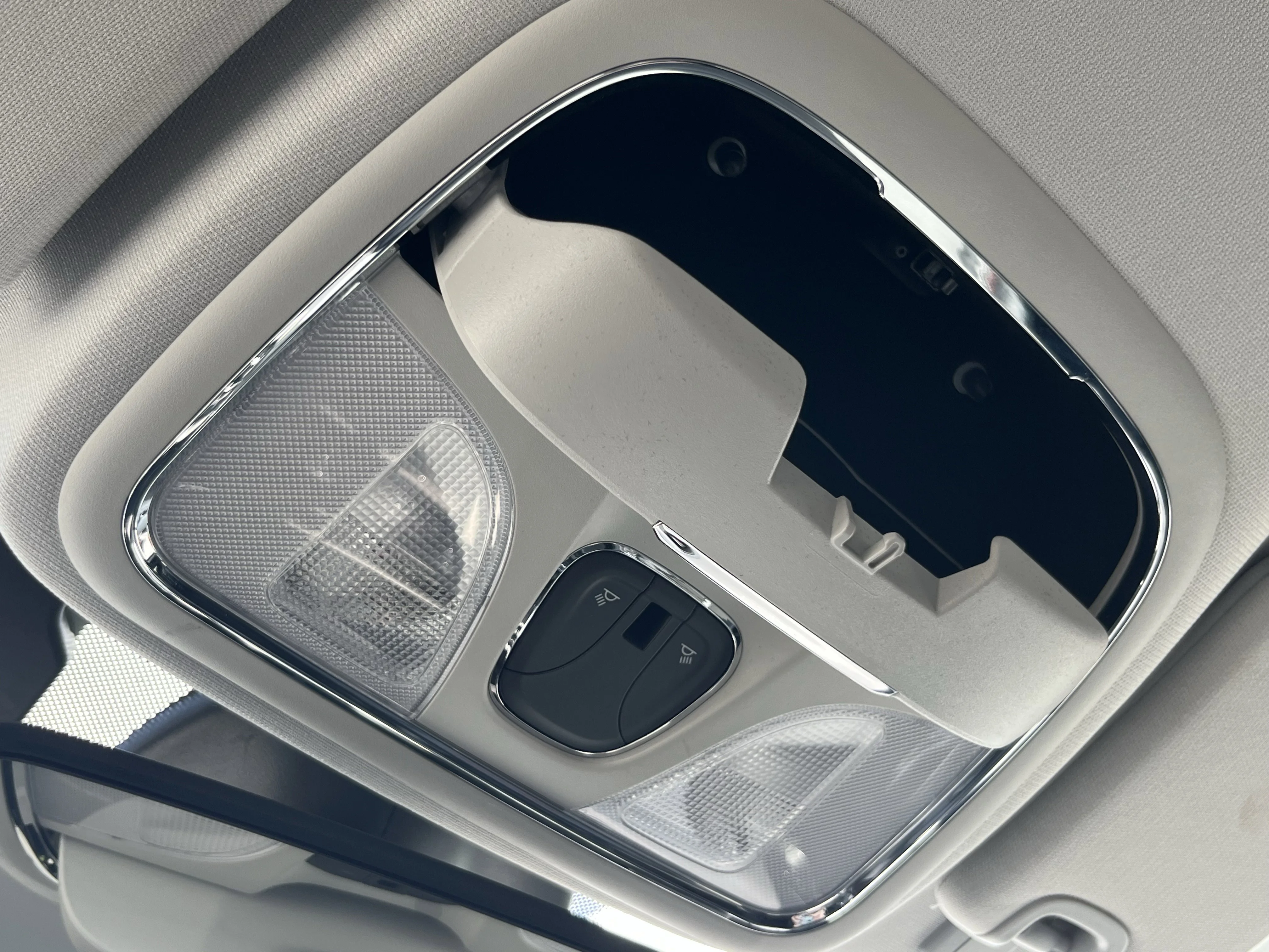 Used 2022 Gray Clearcoat Jeep Trailhawk image 35