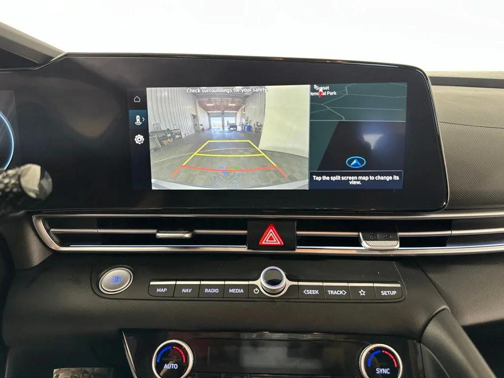 Used 2024 Fluid Metal Hyundai SEL image 16