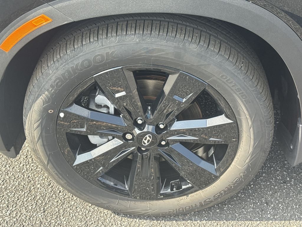Used 2025 Black Hyundai XRT image 11
