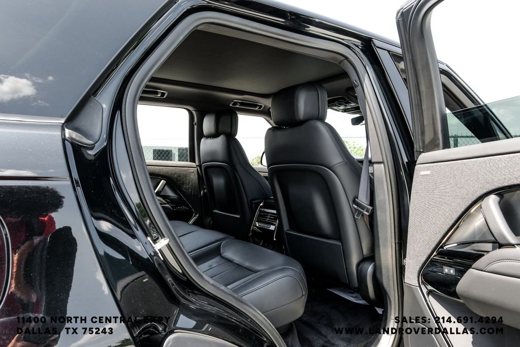 Certified Used 2025 Santorini Black Metallic Land Rover SE image 40