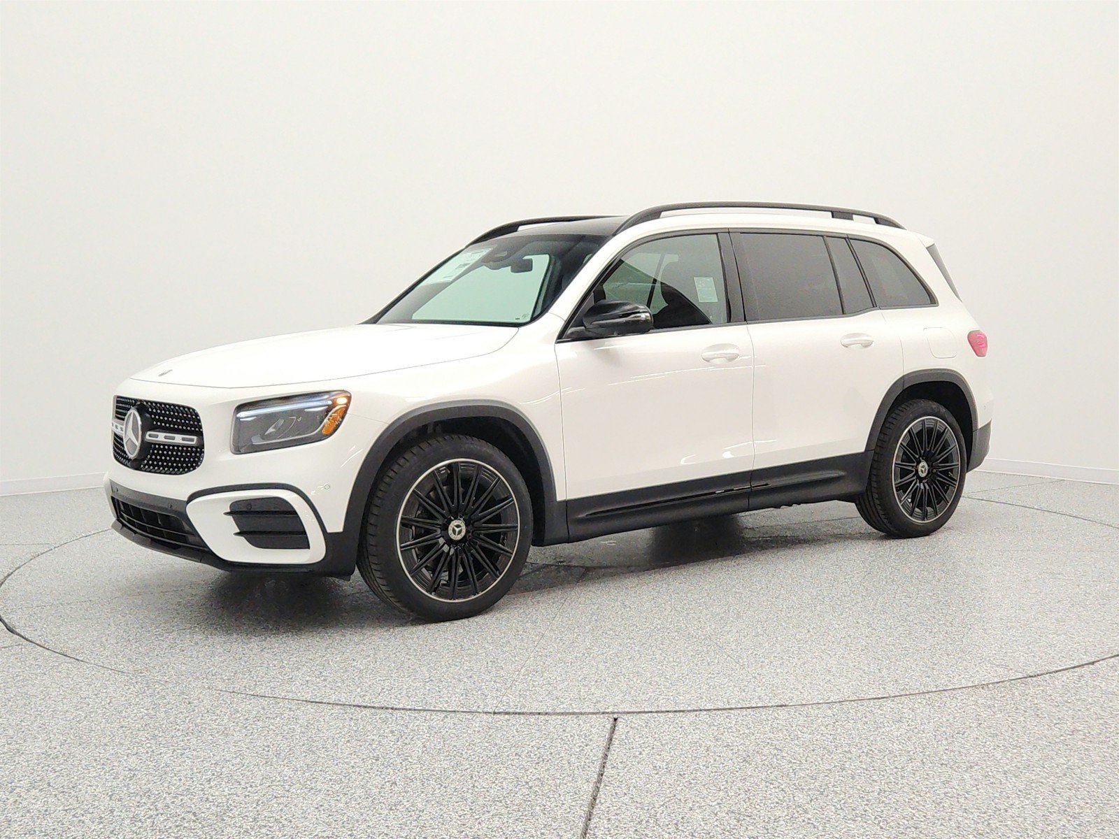 New 2026 GLB 250 SUV