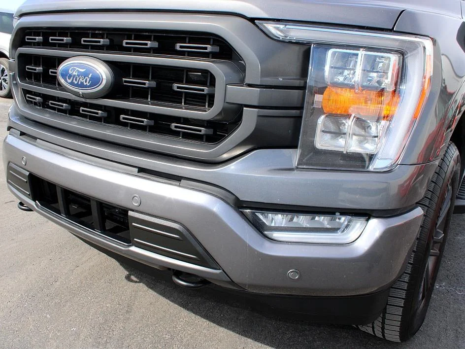 2023 Ford F-150 XLT - Photo 12