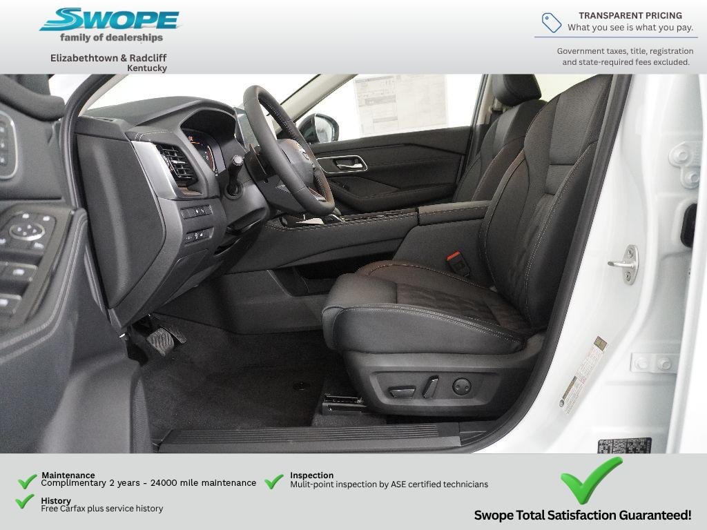 2026 Nissan Rogue Platinum - Photo 13