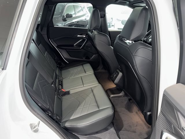 New 2026 Mineral White Metallic BMW xDrive28i image 11