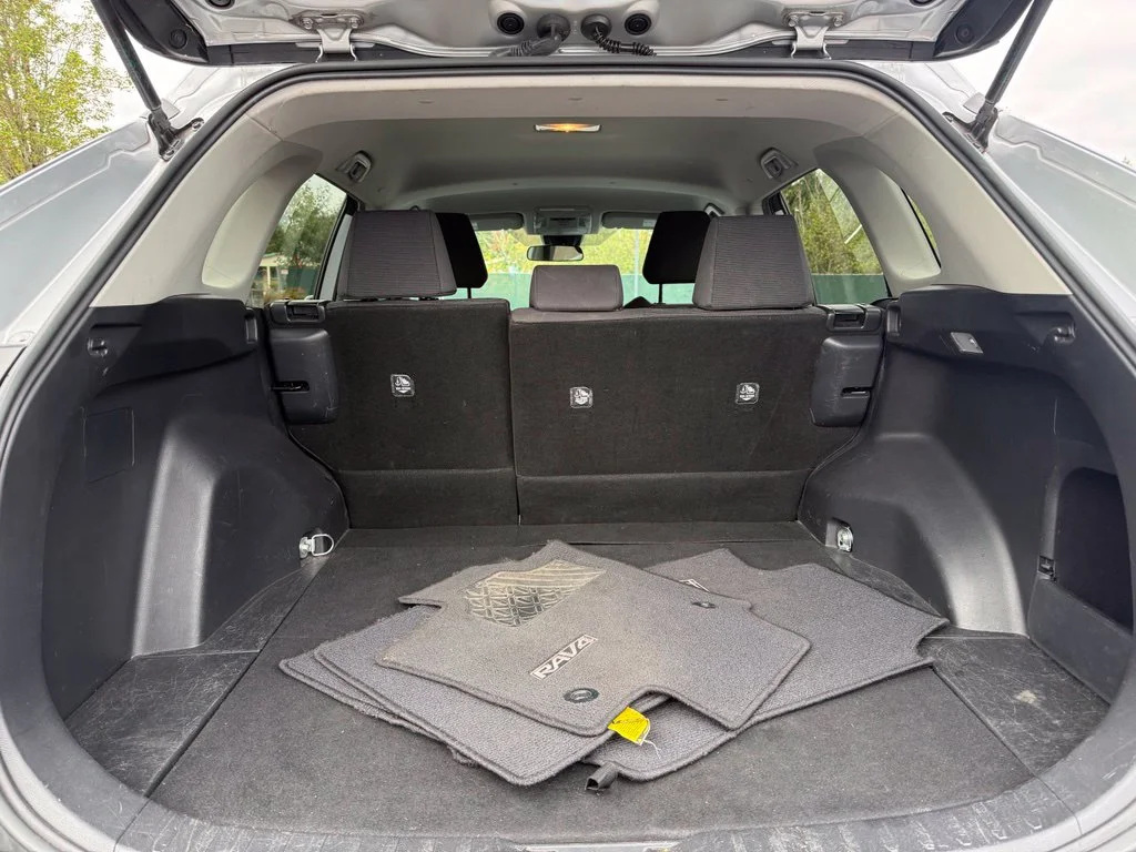 Used 2019 Silver Sky Metallic Toyota LE image 19