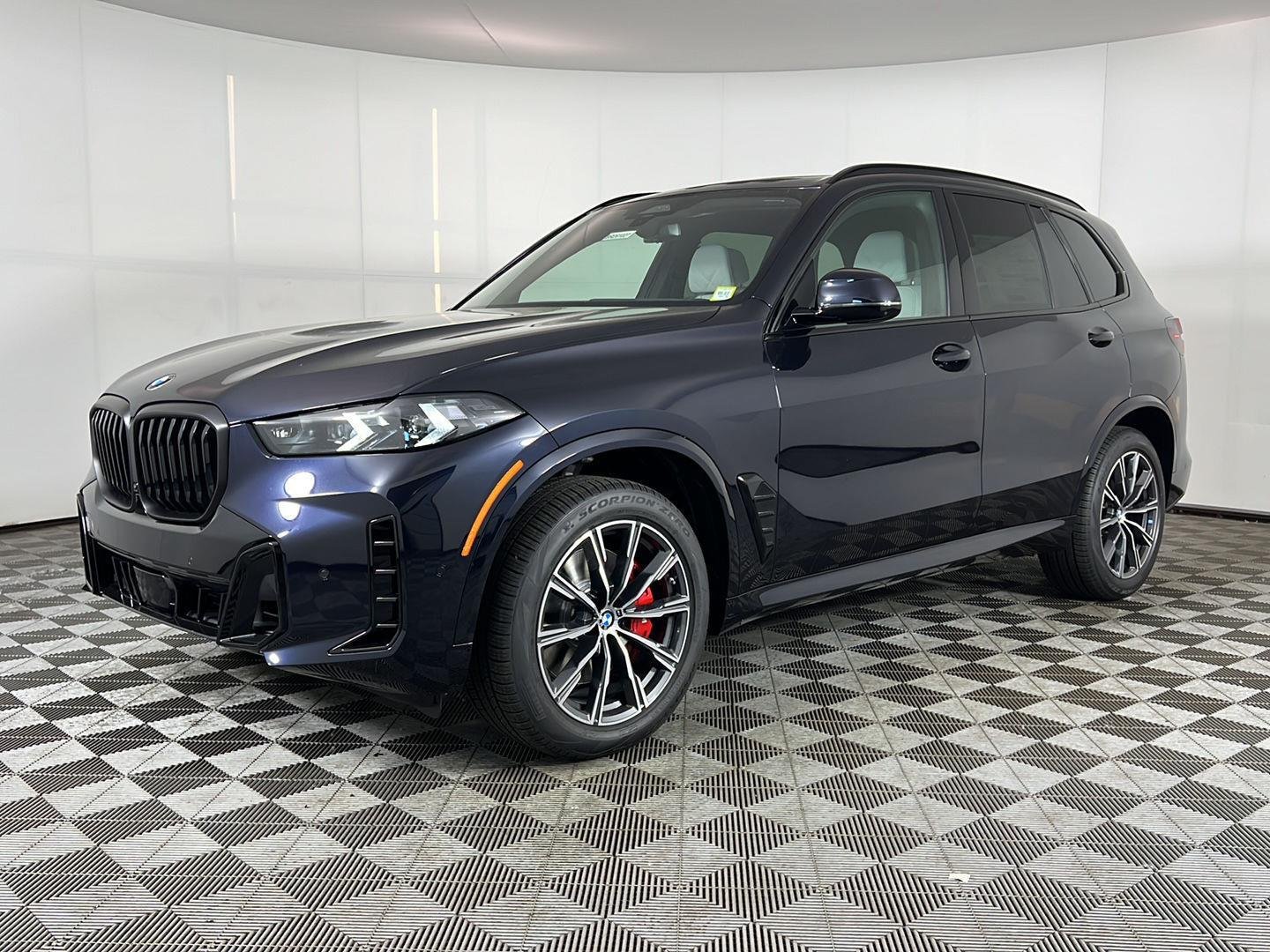 New 2026 Carbon Black Metallic BMW xDrive40i image 17