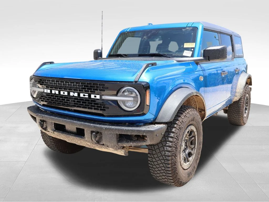 Used 2024 Blue Metallic Ford Wildtrak image 2