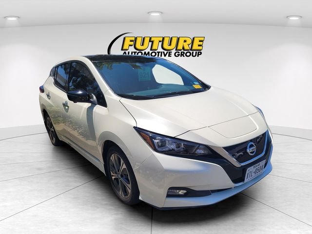 Used 2020 White Nissan SL Plus image 1