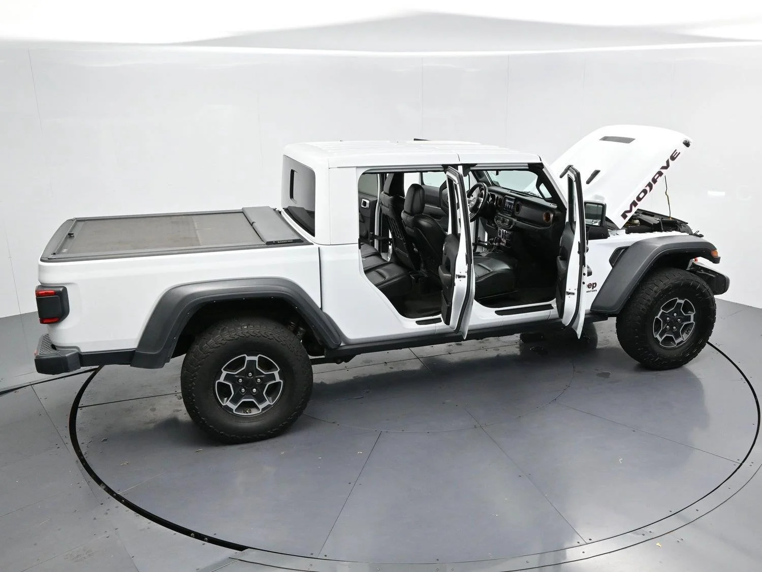 Used 2022 Bright White Clearcoat Jeep Mojave image 38