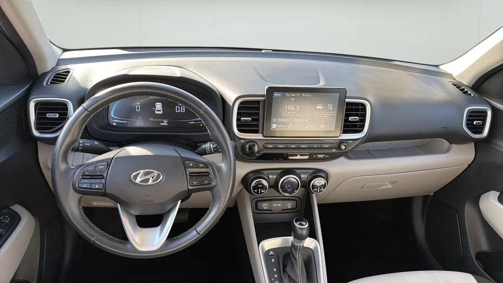 Used 2025 Red Hyundai SEL image 20