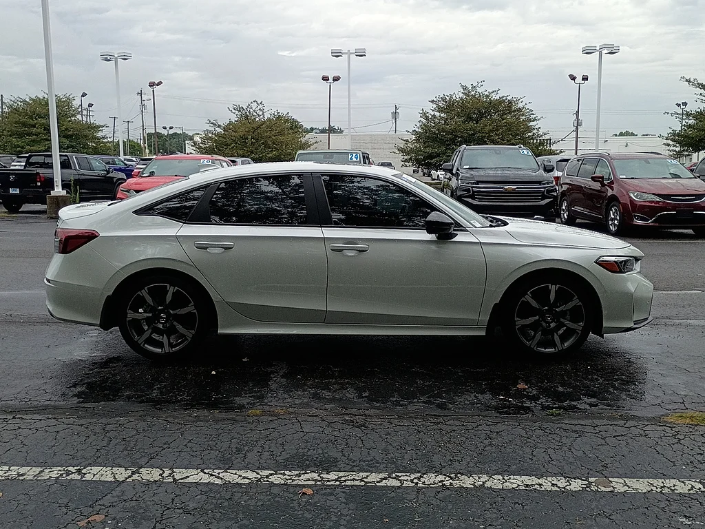 Certified Used 2025 WHITE Honda Sport Touring image 2