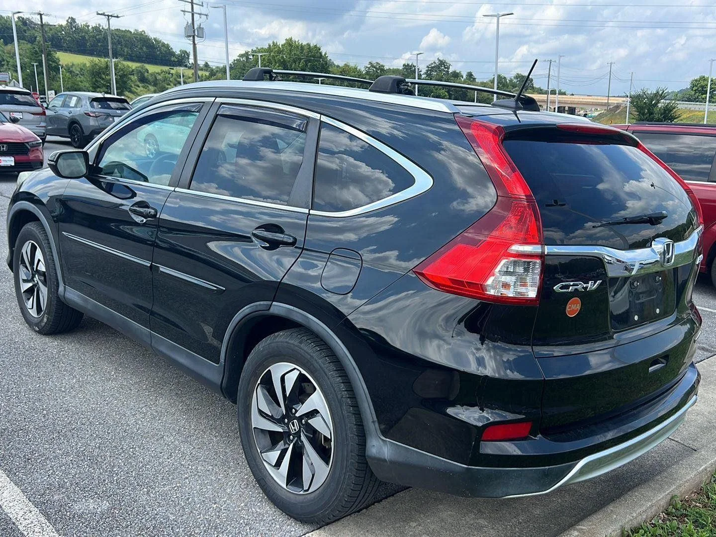 Used 2015 Crystal Black Pearl Honda Touring image 3