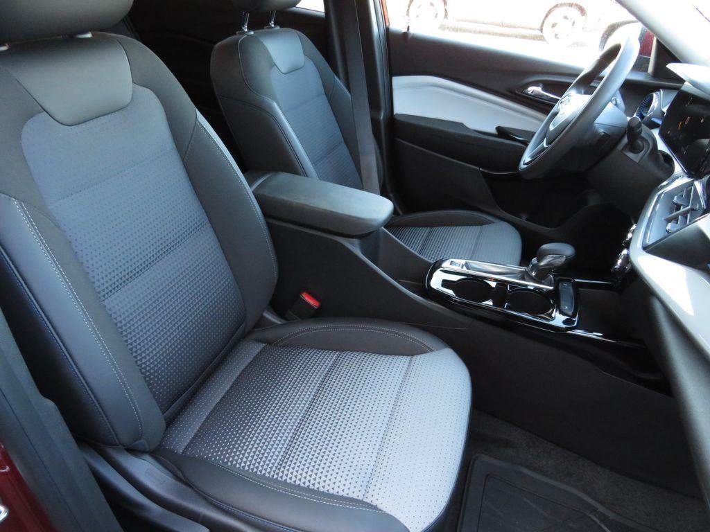 Used 2024 Crimson Chevrolet LT image 24