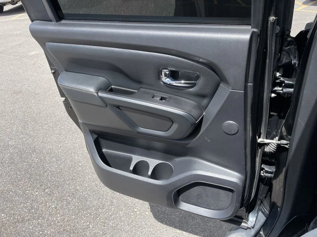 Used 2018 Magnetic Black Nissan SL image 14