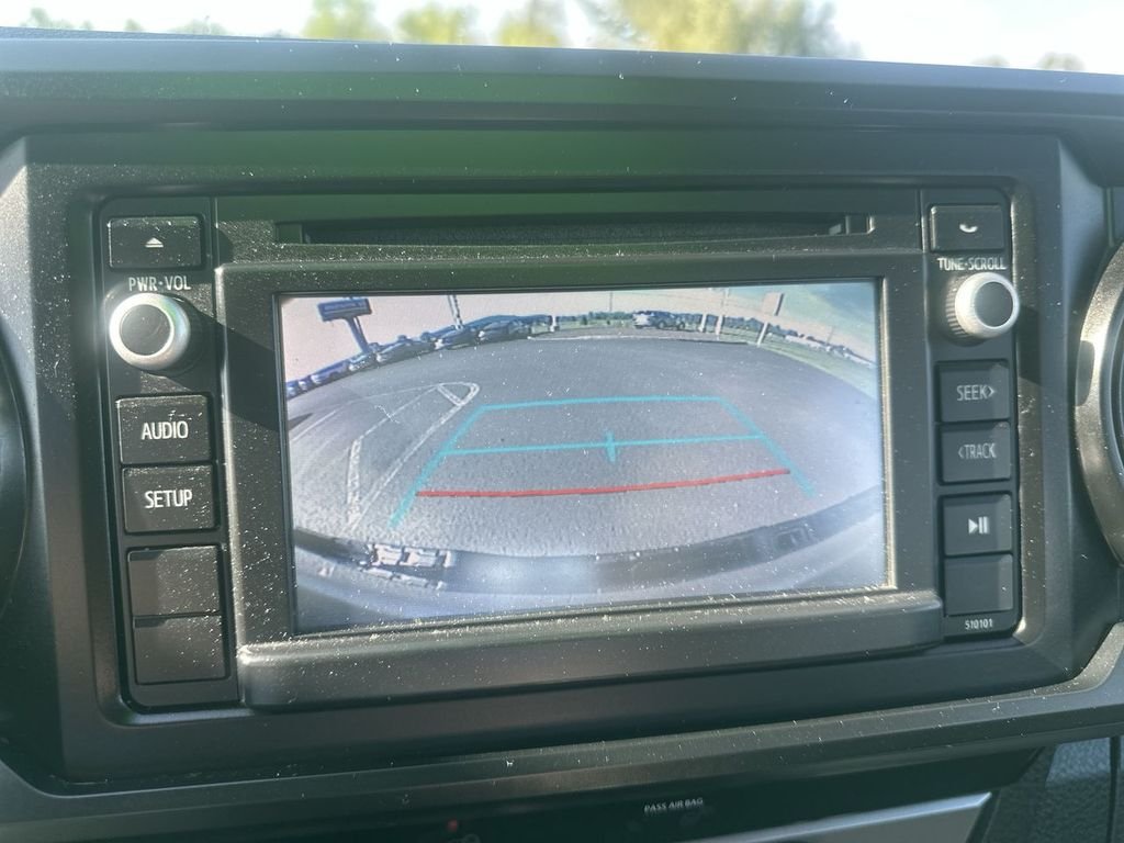 Used 2018 Silver Toyota SR image 24