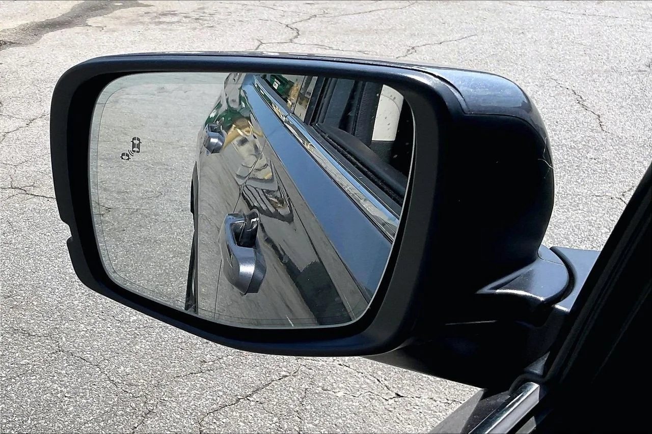 Certified Used 2025  Honda Elite image 31