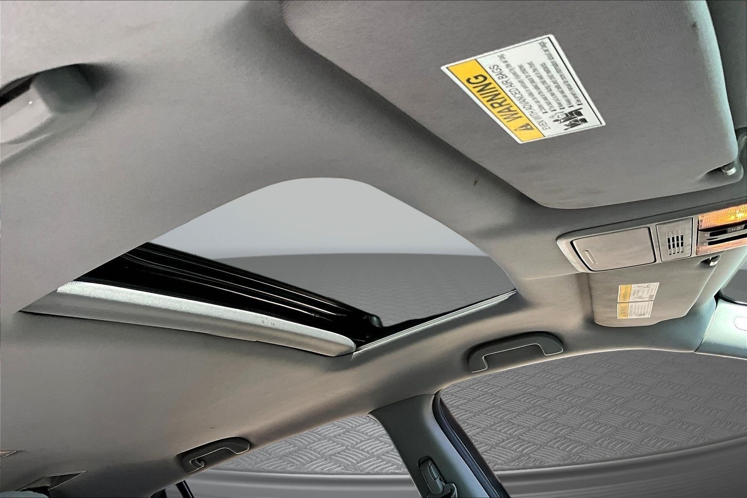 Used 2022  Honda EX-L image 26