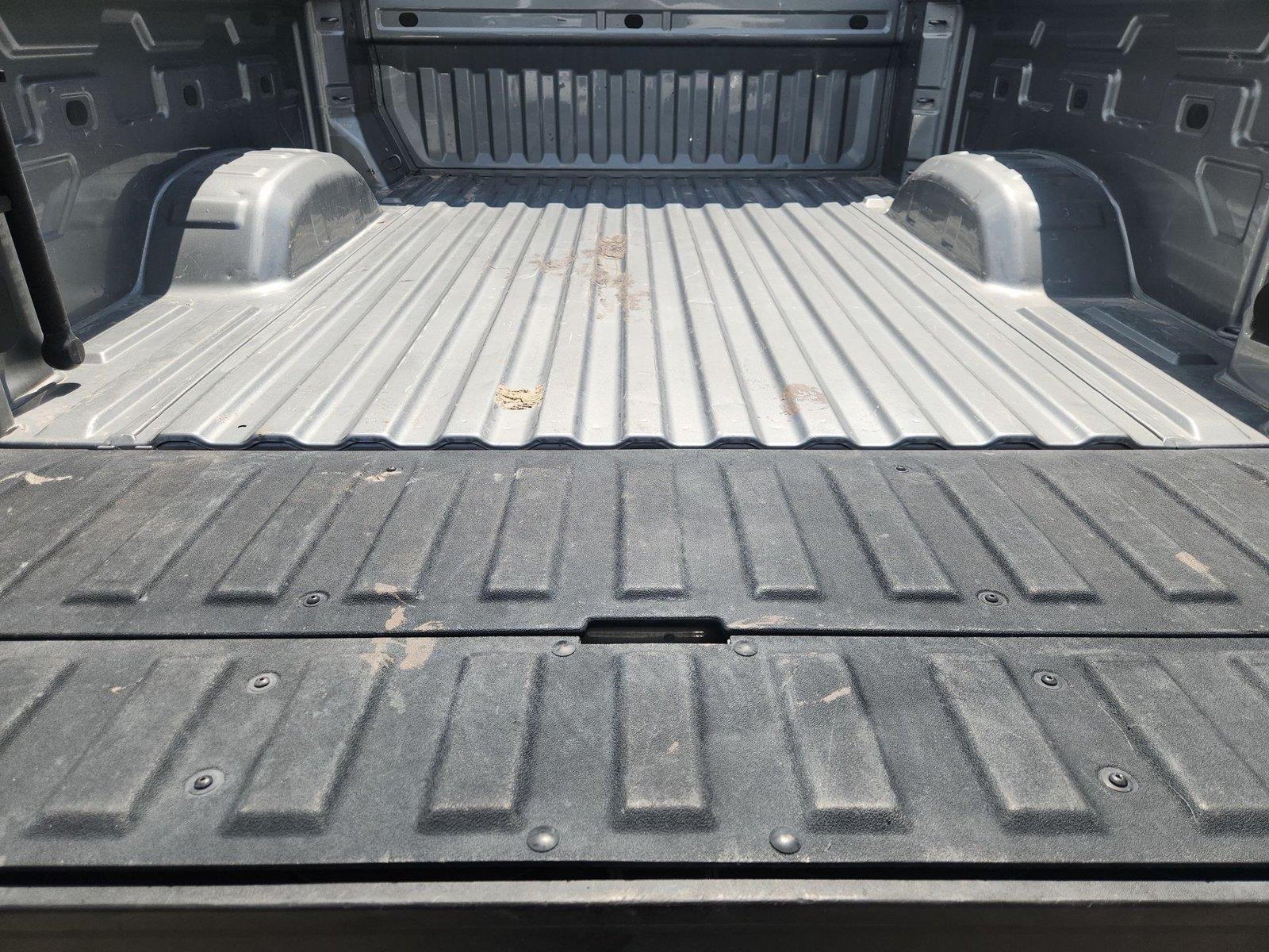 2025 Chevrolet Silverado 2500HD Custom - Photo 24