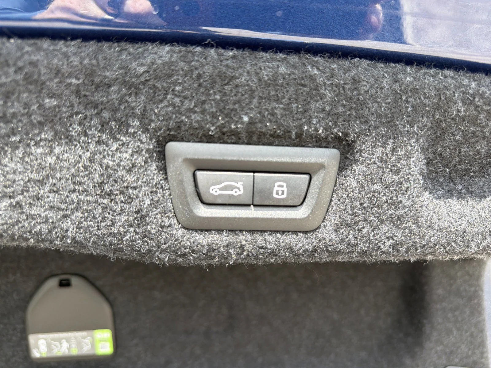 New 2026 Dune Grey Metallic BMW 30 xDrive image 13