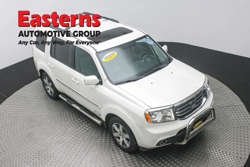 Used 2014 White Honda Touring image 3
