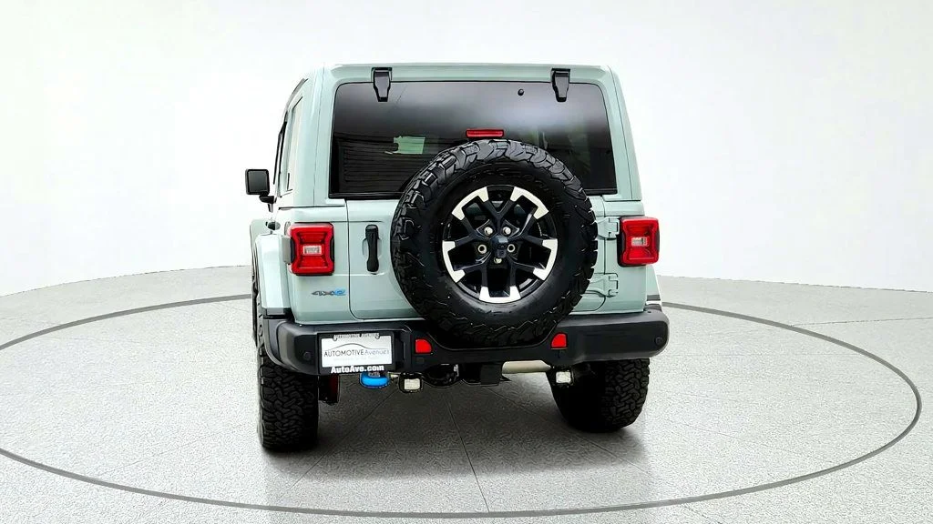 Used 2024 Earl Clearcoat Jeep Rubicon X 4xe w/ Nappa Leather, Rock-Trac & Off-Road Camera image 6