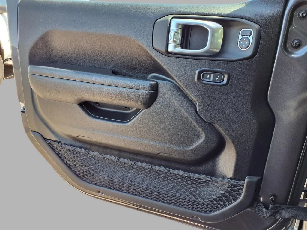 Certified Used 2025 Gray Jeep Sport S image 18