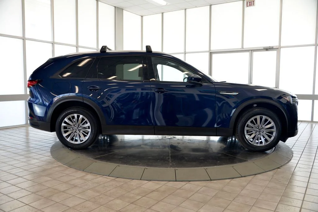 Certified Used 2024 Blue Mazda Preferred image 9