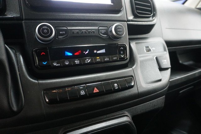 Used 2025 WHITE Ram Tradesman image 28