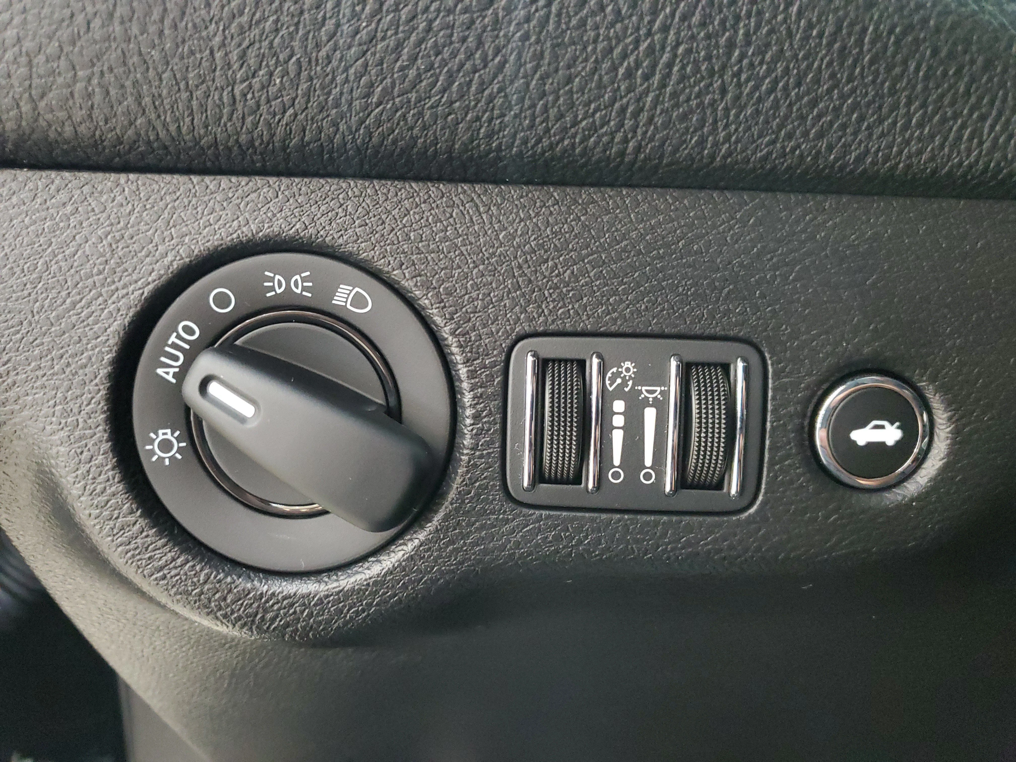 Used 2022 Pitch Black Clearcoat Dodge SRT Hellcat image 23